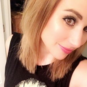 Meet your Posher, Natalie